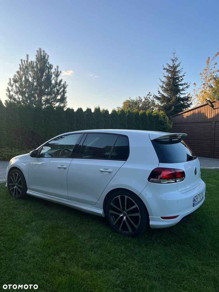 Volkswagen Golf 2.0 TDI DPF Comfortline - 8
