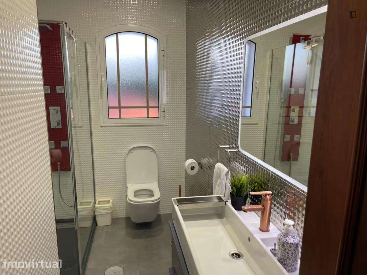 Casa com 3 quartos - localizado em Aveiro - Grande imagem: 2/24