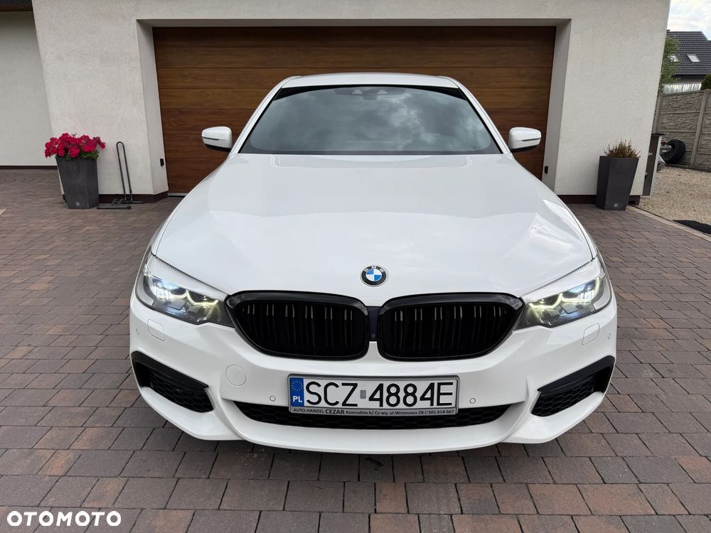 BMW Seria 5 520d xDrive M Sport sport - 3