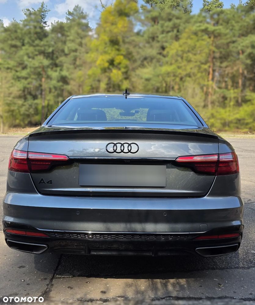 Audi A4 Limousine 35 TFSI mHEV S Line S tronic - 4