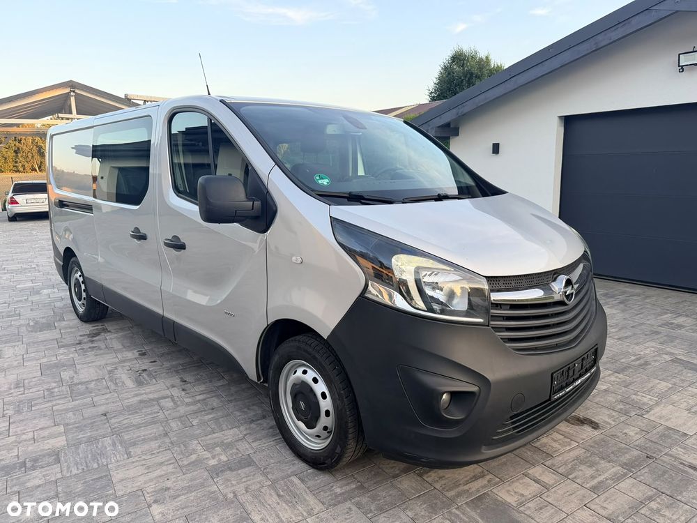 Opel vivaro - 9