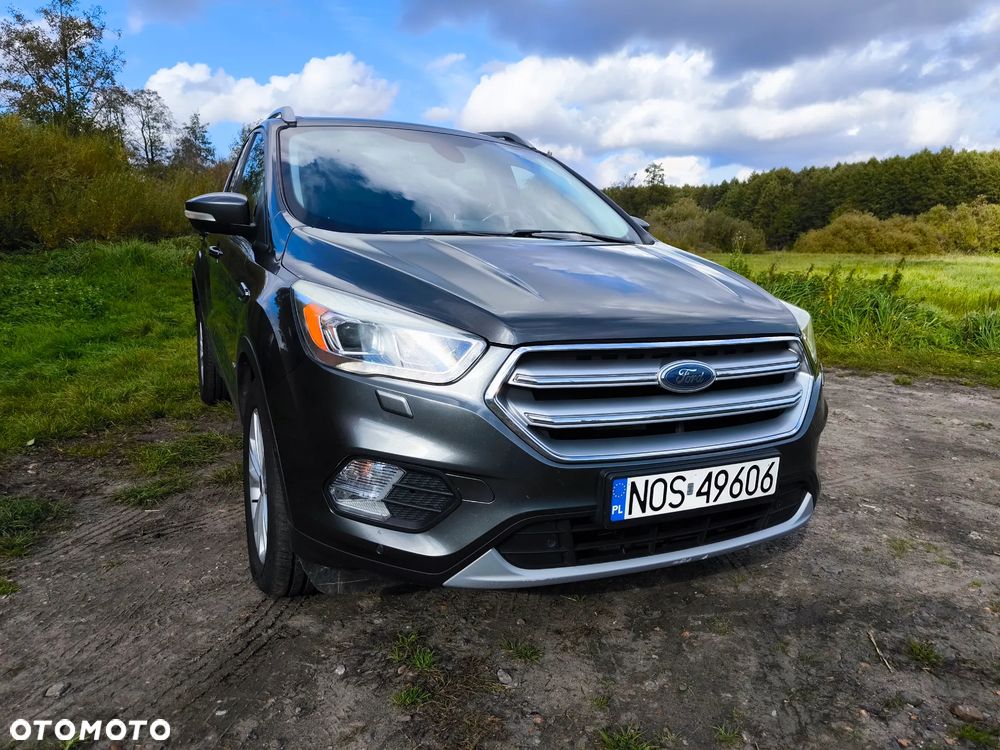Ford Kuga - 1