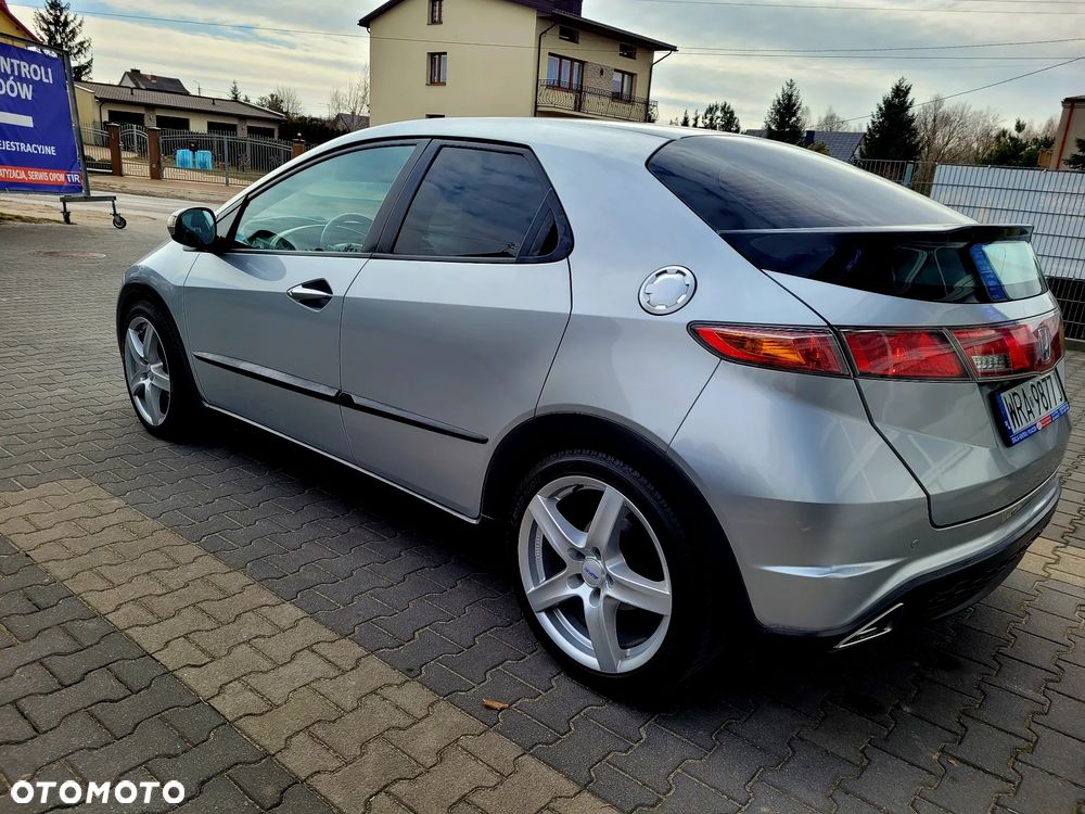 Honda Civic 1.8 Sport - 8