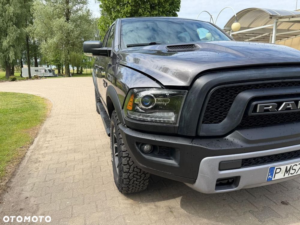 Dodge RAM 5.7 4x4 - 4