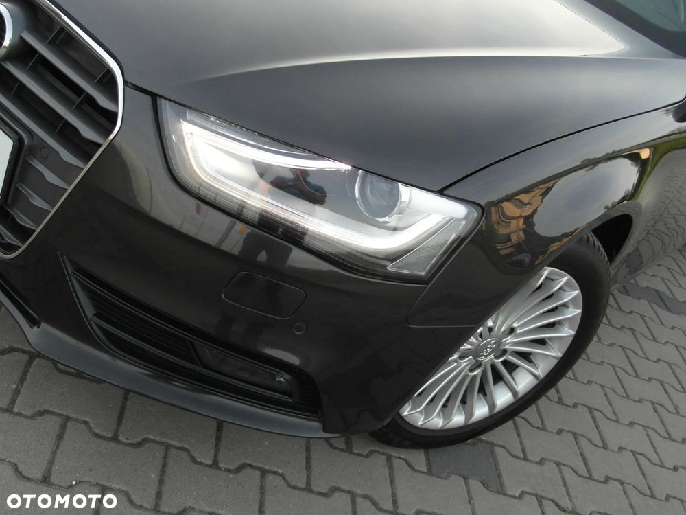 Audi A4 ver-2-0-tdi-dpf-attraction - 2