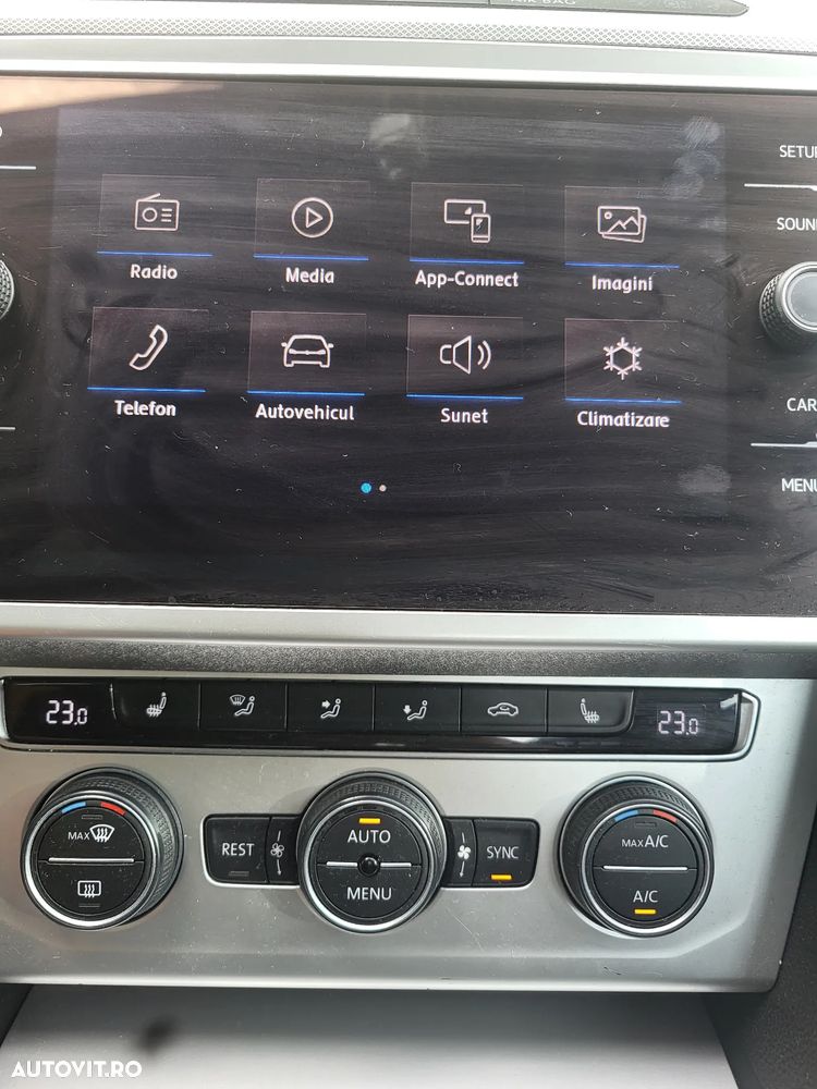 Volkswagen Passat 2.0 TDI DSG 4Motion Comfortline - 26