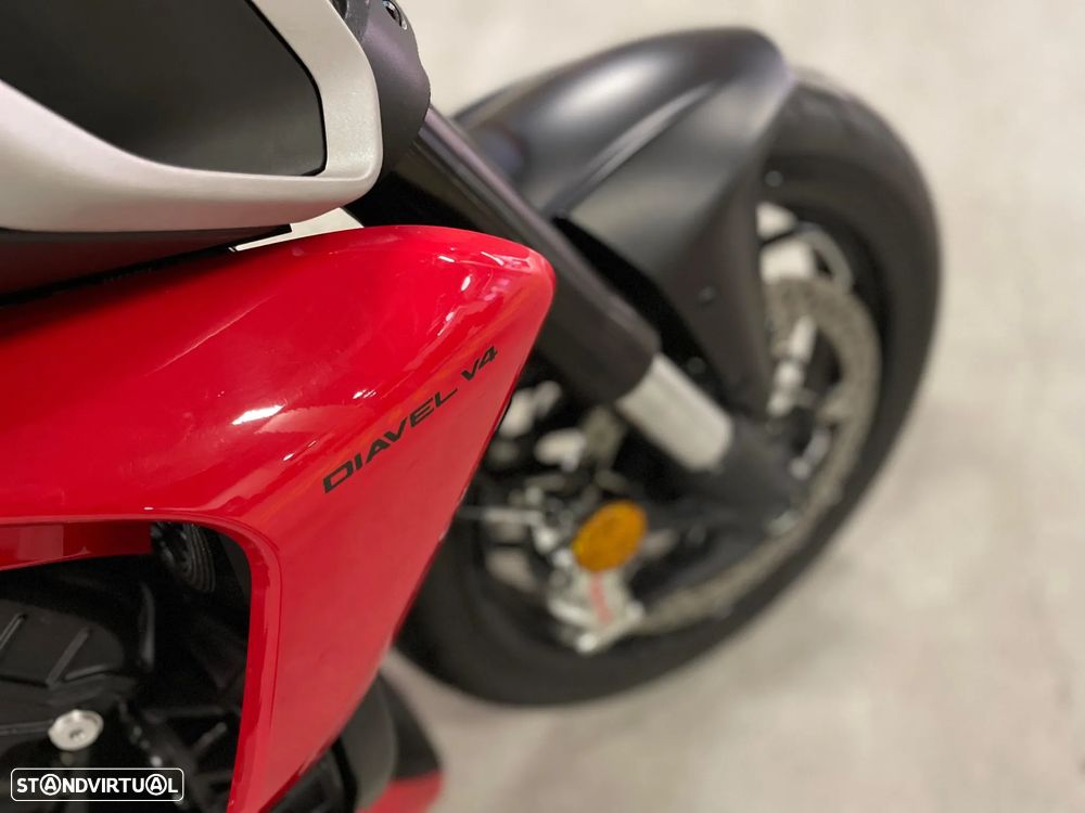 Ducati Diavel V4 - 3