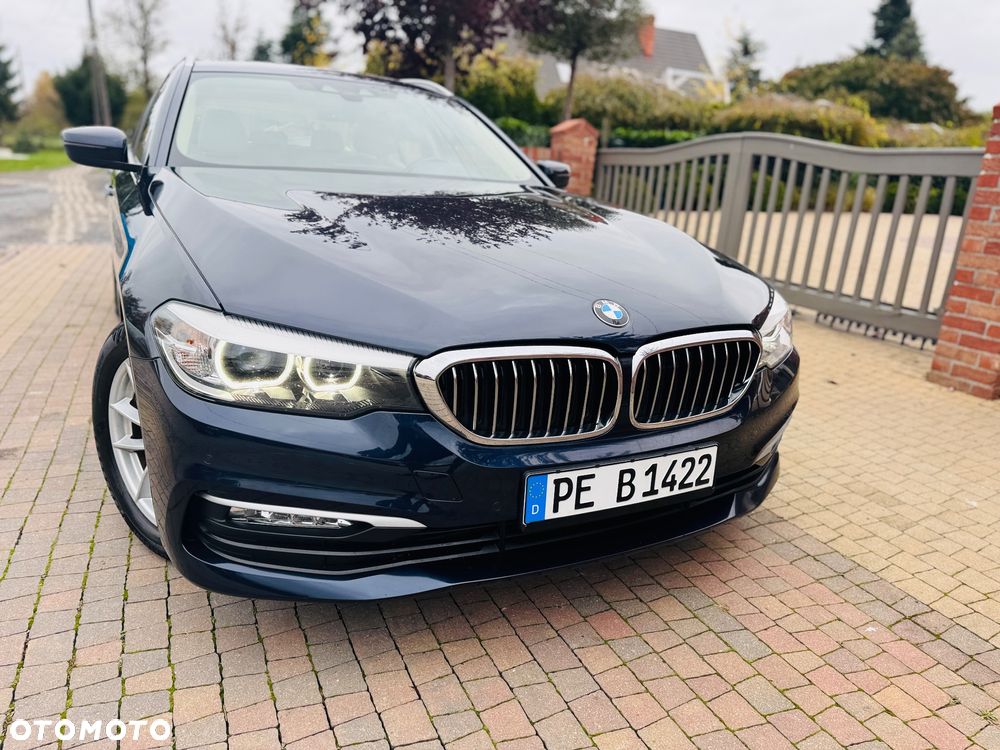 BMW Seria 5 520d Luxury Line sport - 29