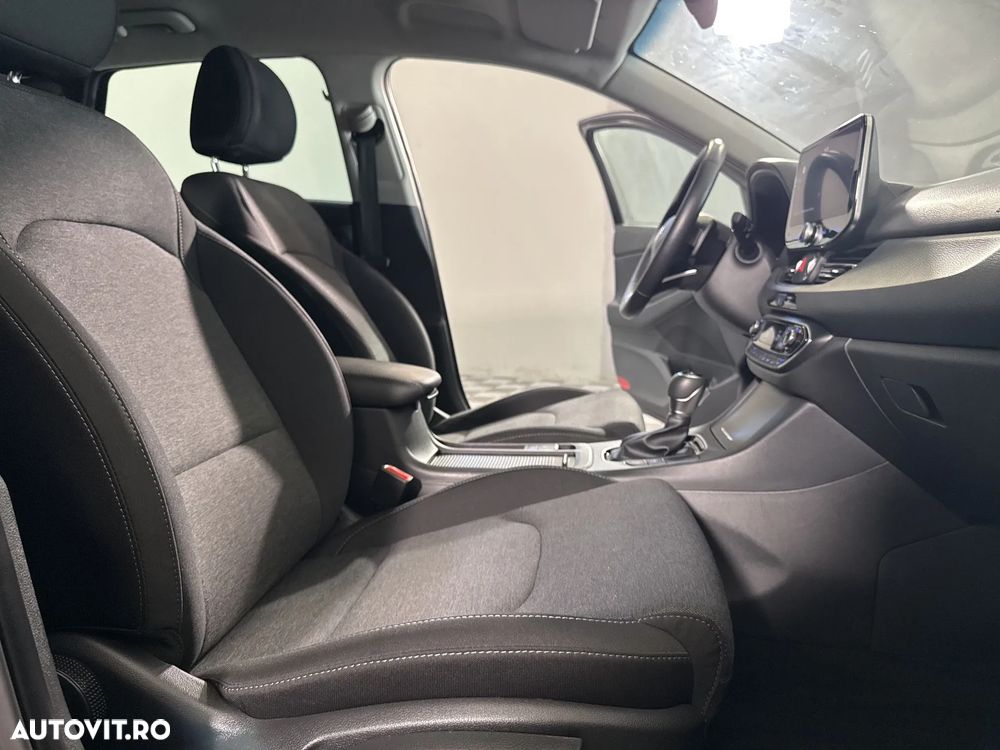 Hyundai i30 - 12