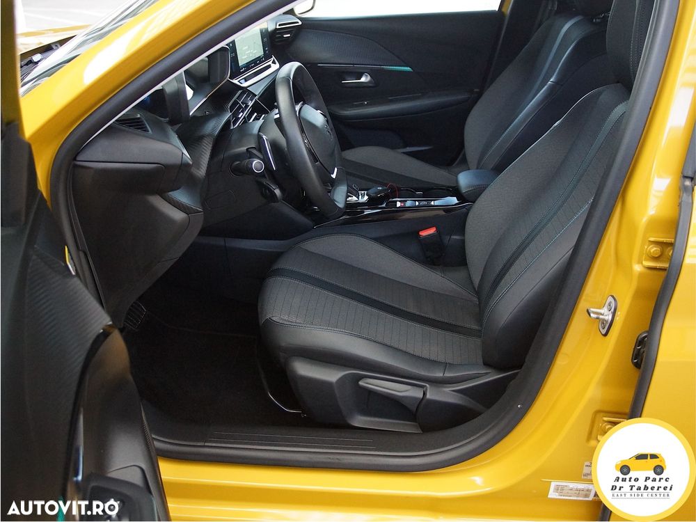 Peugeot 208 PureTech 100 EAT8 Allure Pack - 18