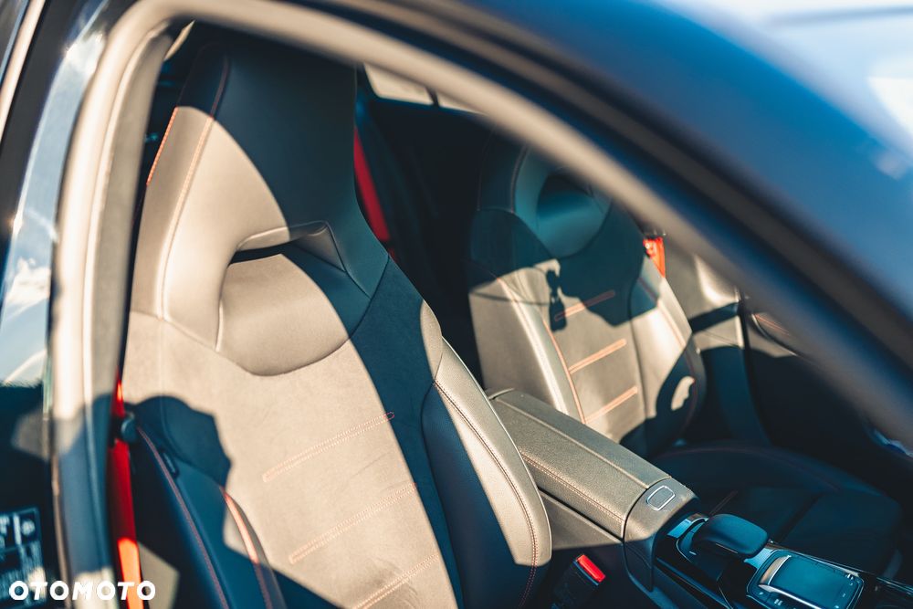 Mercedes-Benz Klasa A 35 AMG 4-Matic 7G-DCT - 15