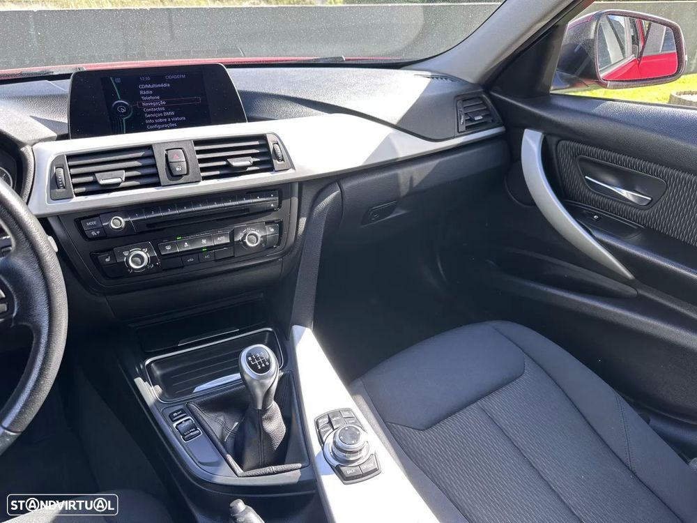 BMW 316 d Line Sport - 30