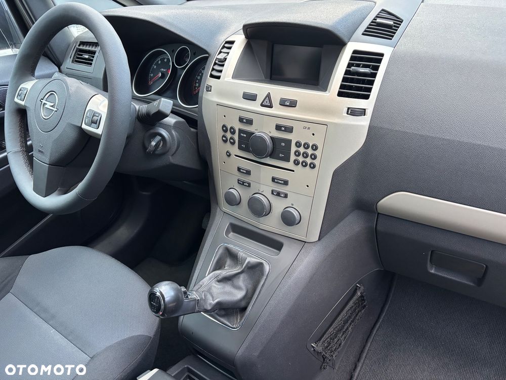 Opel Zafira 1.8 Enjoy - 8