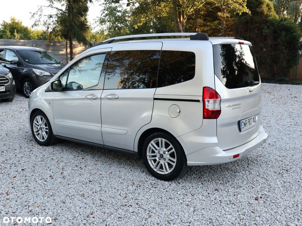 Ford Tourneo Courier 1.5 TDCi Titanium - 10