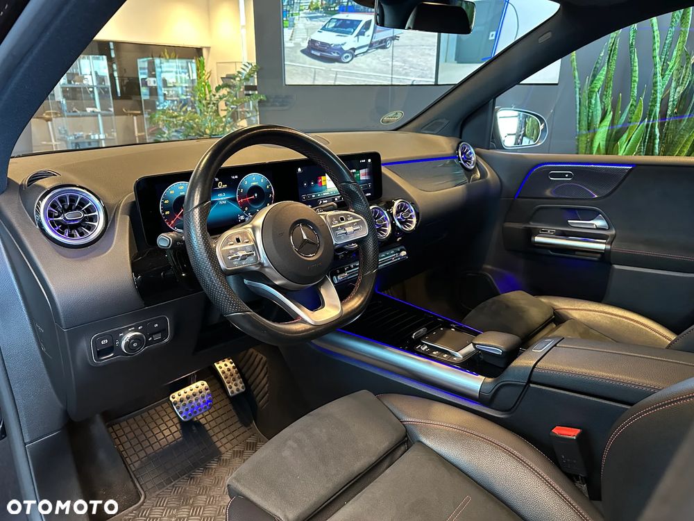 Mercedes-Benz Klasa B 200 AMG Line 7G-DCT - 7