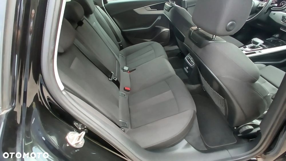 Audi A4 - 16