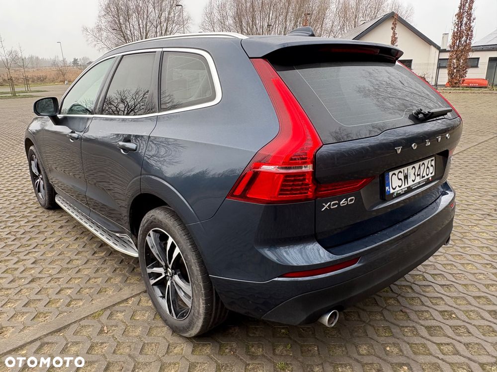 Volvo XC 60 B5 B Momentum Pro - 5