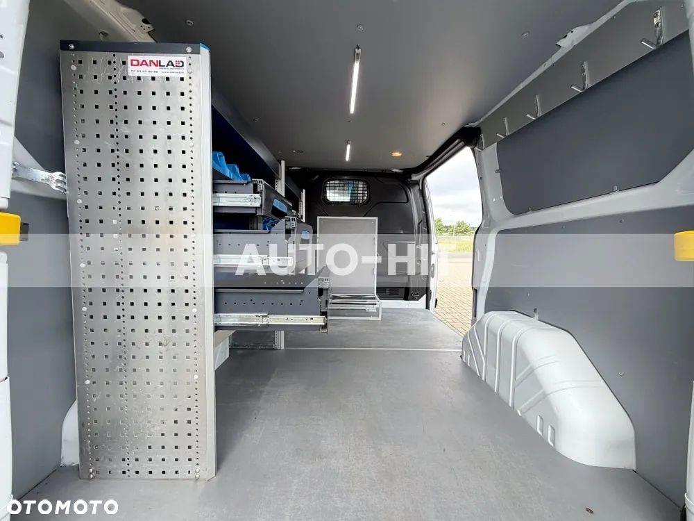 Ford Transit - 18
