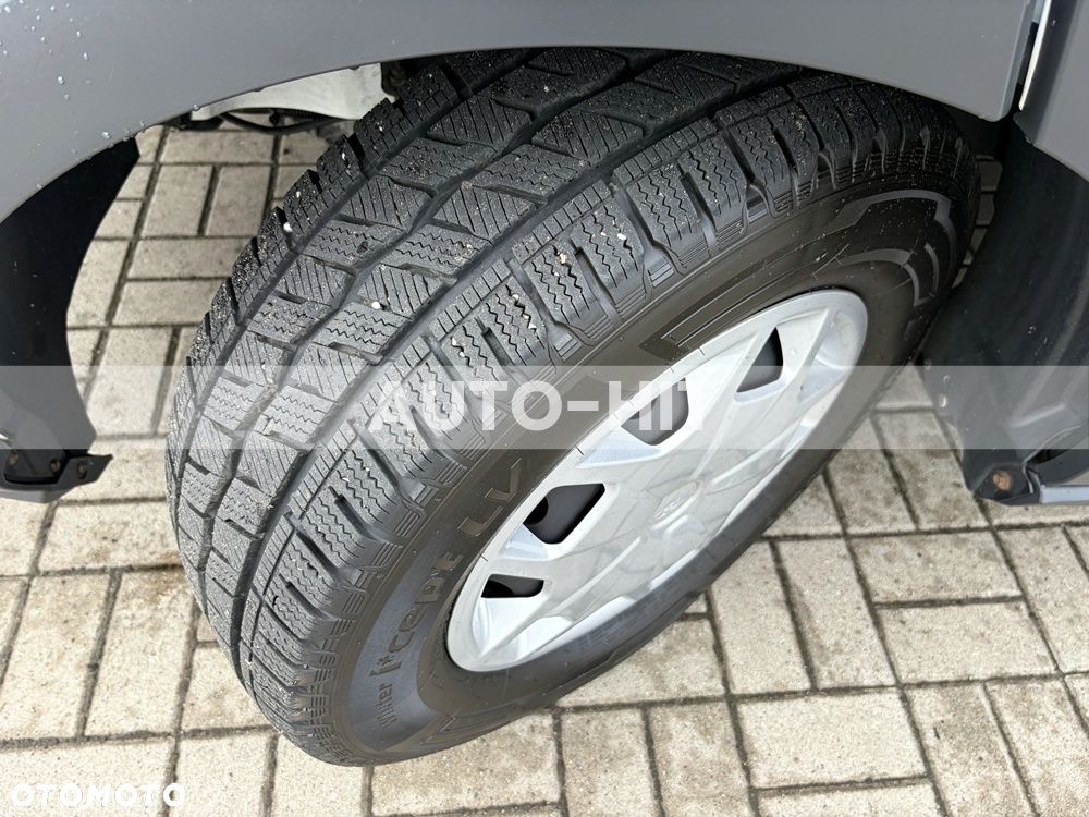 Ford Transit - 18