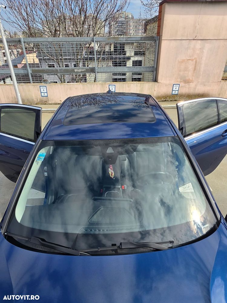 BMW Seria 3 320d xDrive AT MHEV - 13