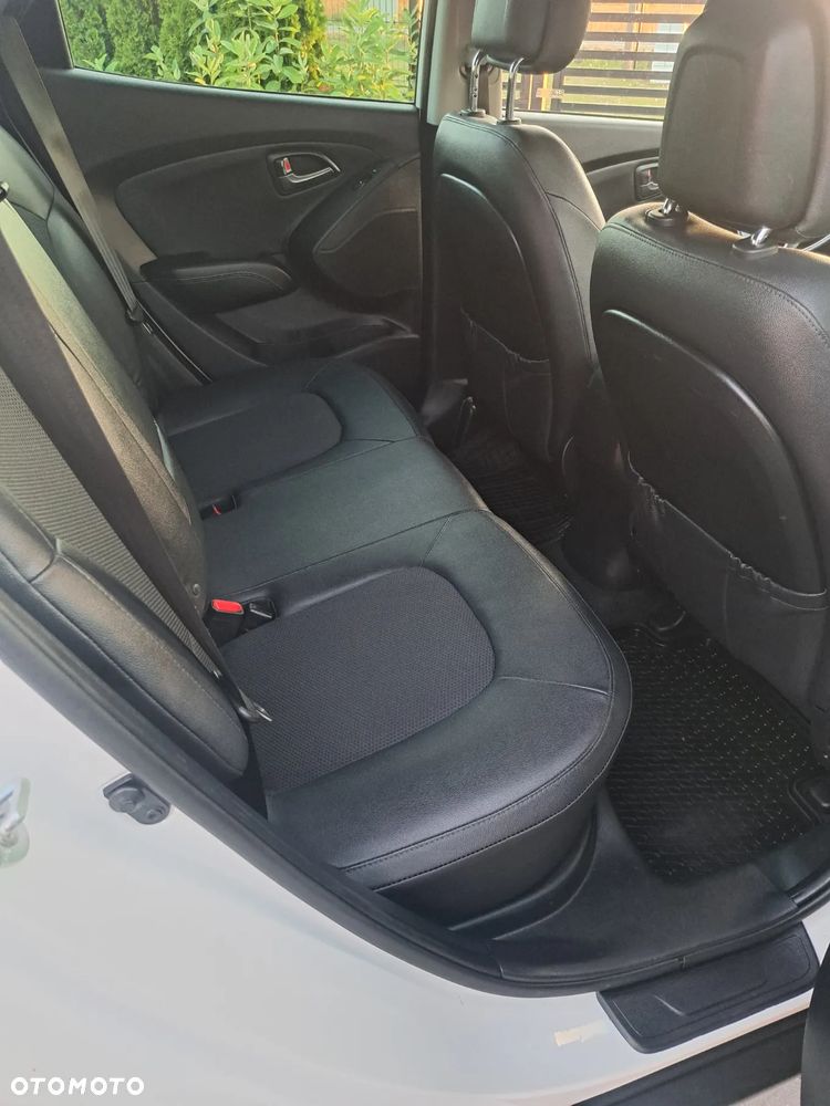 Hyundai ix35 2.0 CRDi 4WD Premium - 18