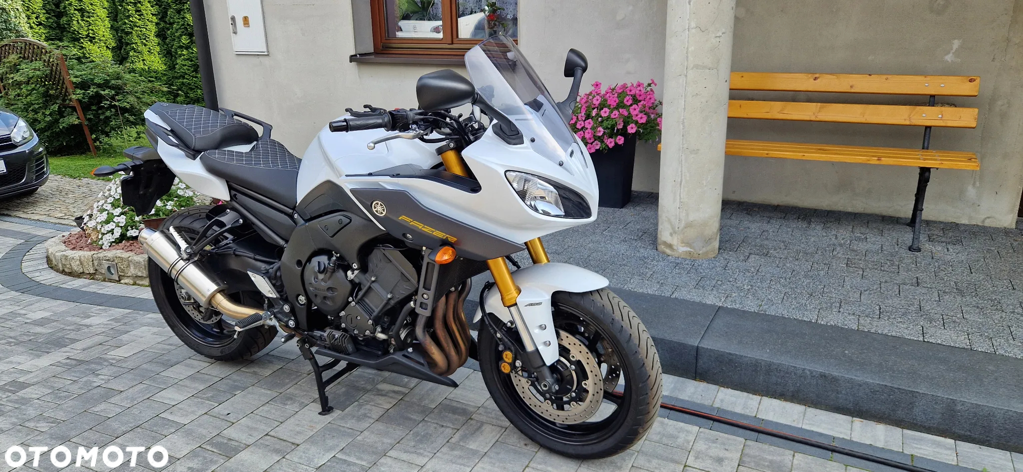 Yamaha FZ - 2