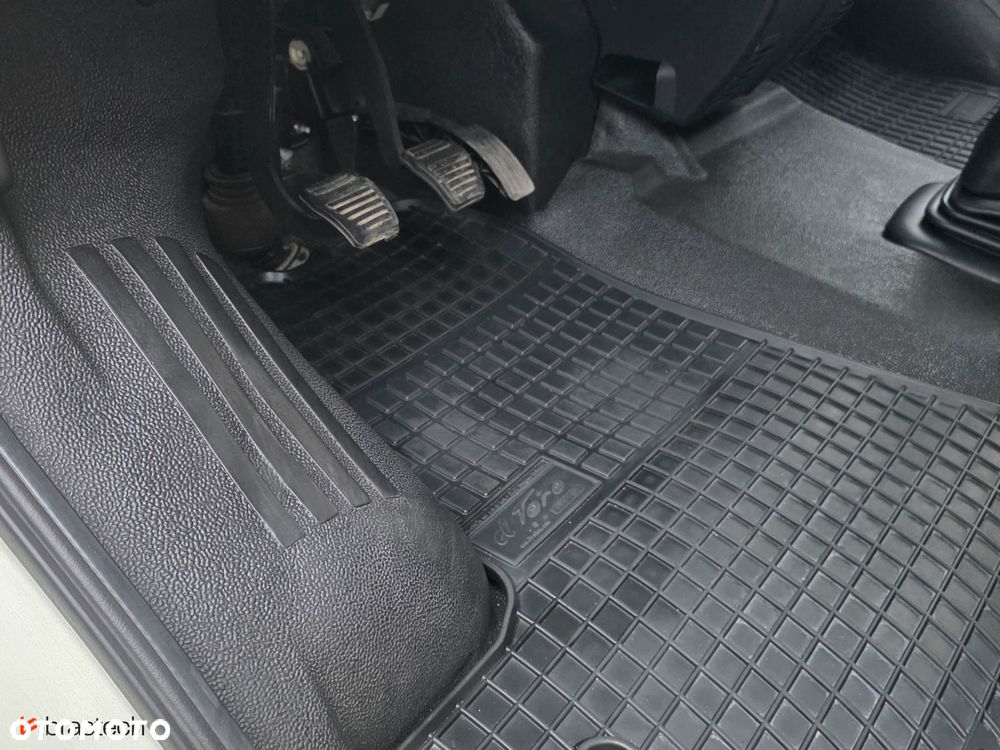 Ford Transit - 22