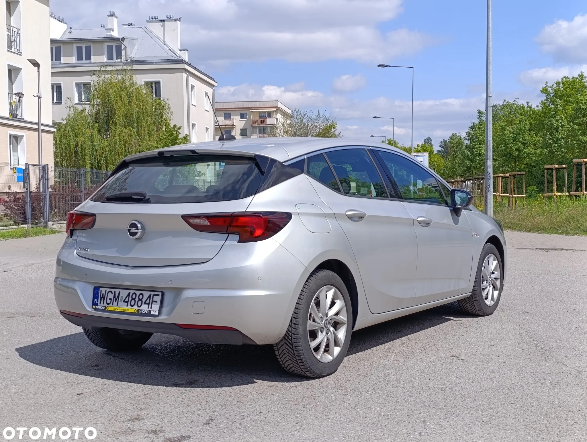 Opel Astra V 1.2 T Elegance S&S - 5