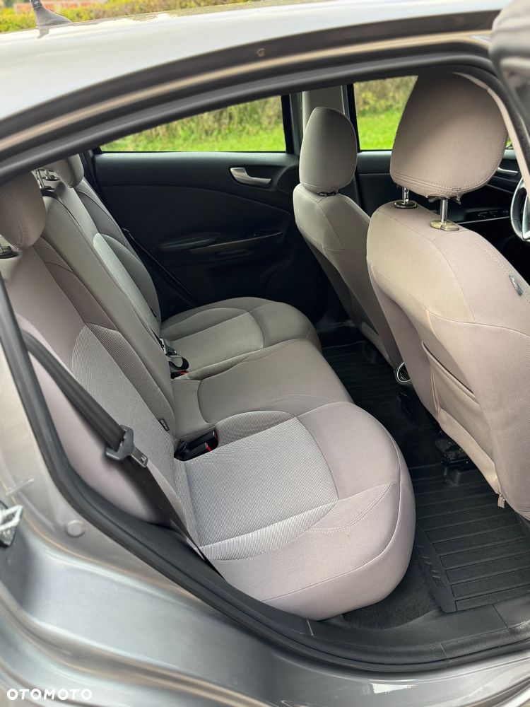 Alfa Romeo Giulietta 2.0 JTDM - 18