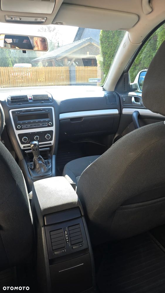 Skoda Octavia 1.9 TDI Ambiente - 10