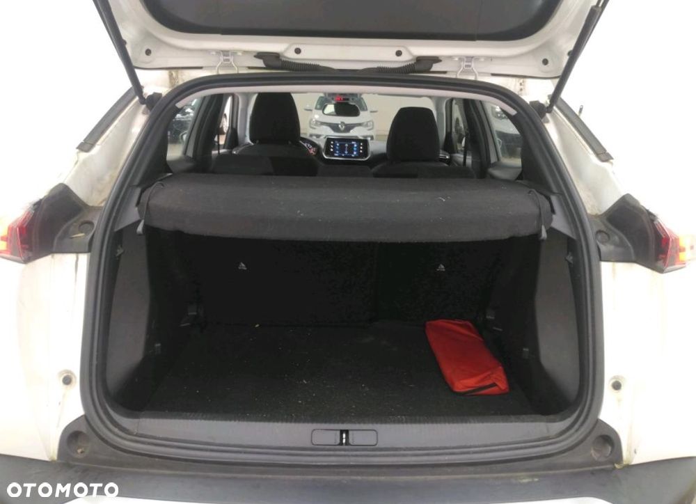 Peugeot 2008 PureTech 100 Active - 7
