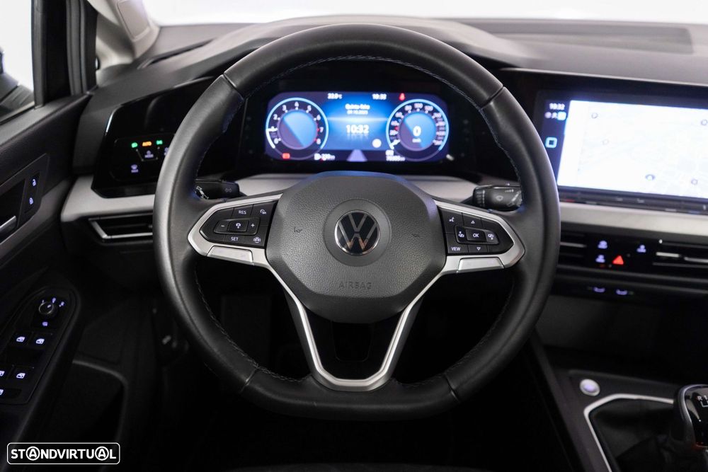 VW Golf 1.0 TSI Life - 26