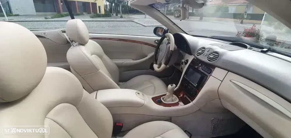 Mercedes-Benz CLK 200 Elegance - 21