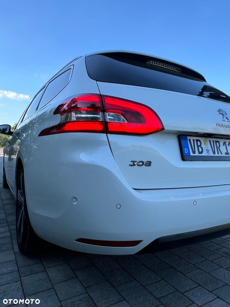 Peugeot 308 BlueHDi FAP 150 Stop&Start Automatik Allure - 7