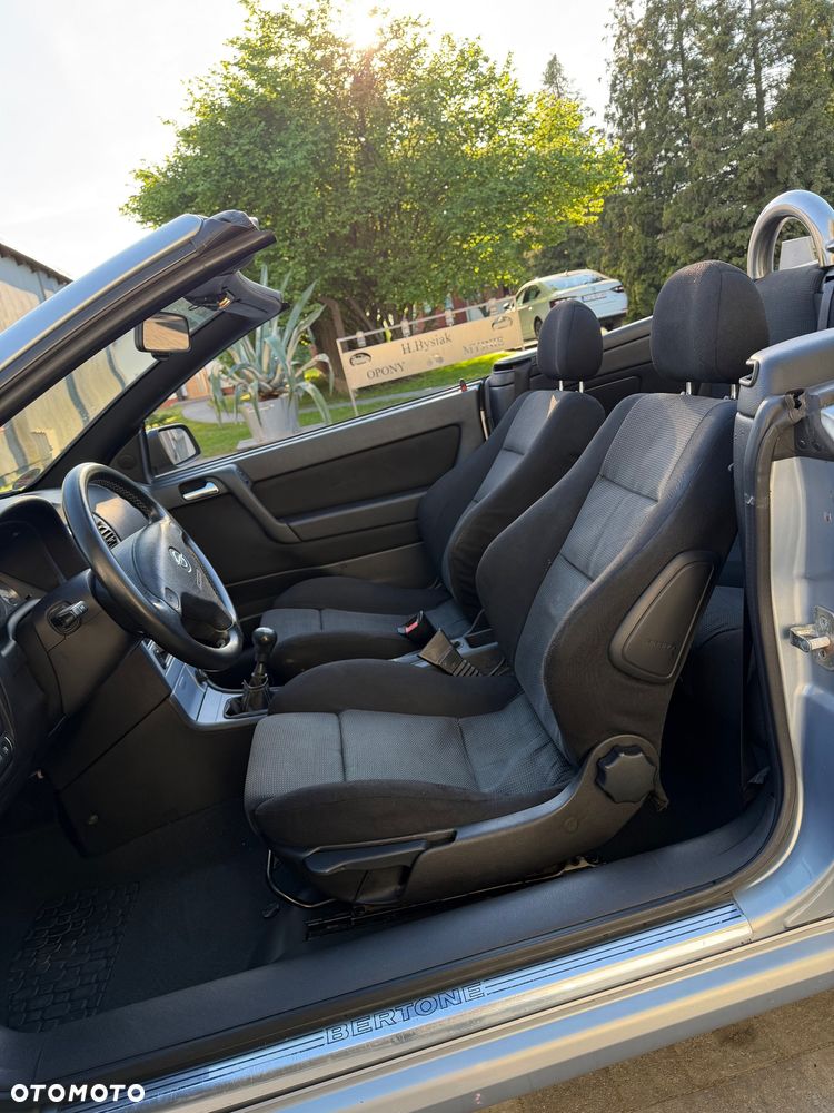 Opel Astra 1.6 - 18