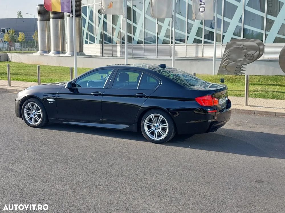 BMW Seria 5 530d xDrive AT - 5