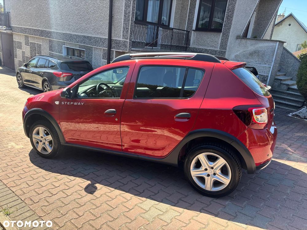 Dacia Sandero TCe 90 S&S Celebration - 29