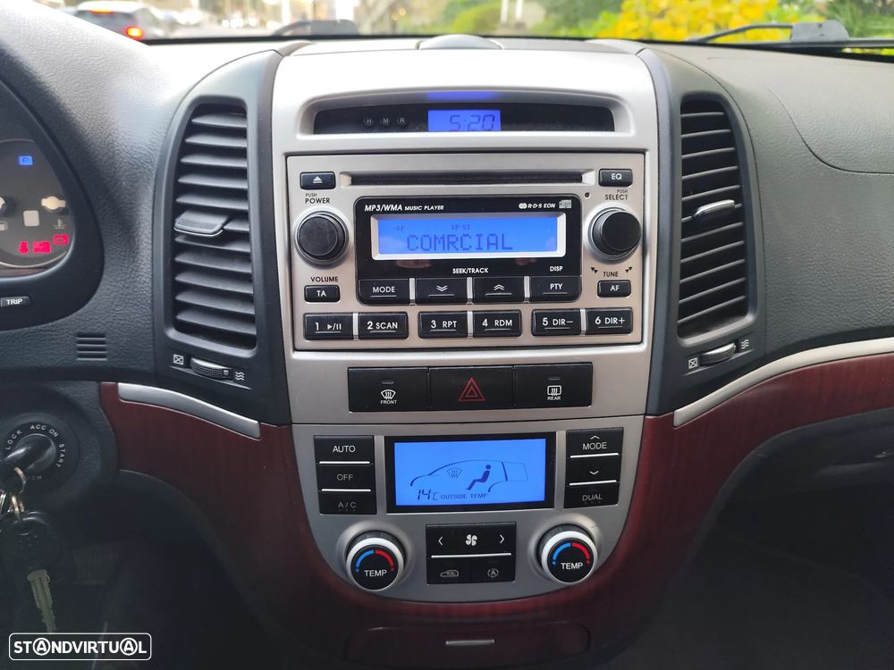 Hyundai Santa Fe 2.2 CRDi 7Wagon Comfort Aut. - 17