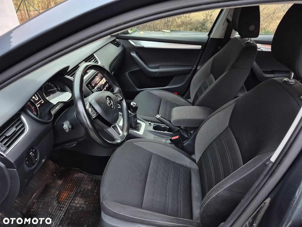 Skoda Octavia 1.8 TSI Style - 19