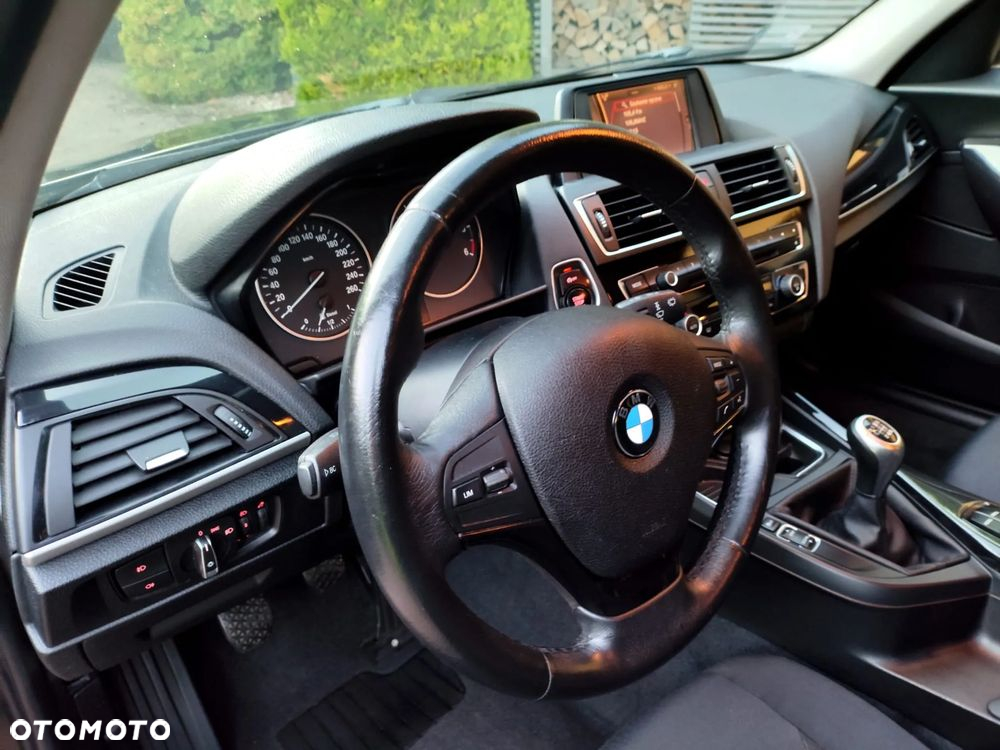 BMW Seria 1 118d - 13