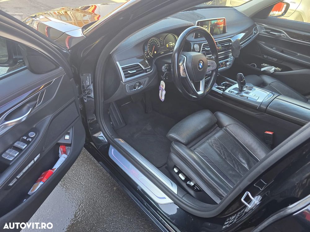 BMW Seria 7 740Ld xDrive - 11