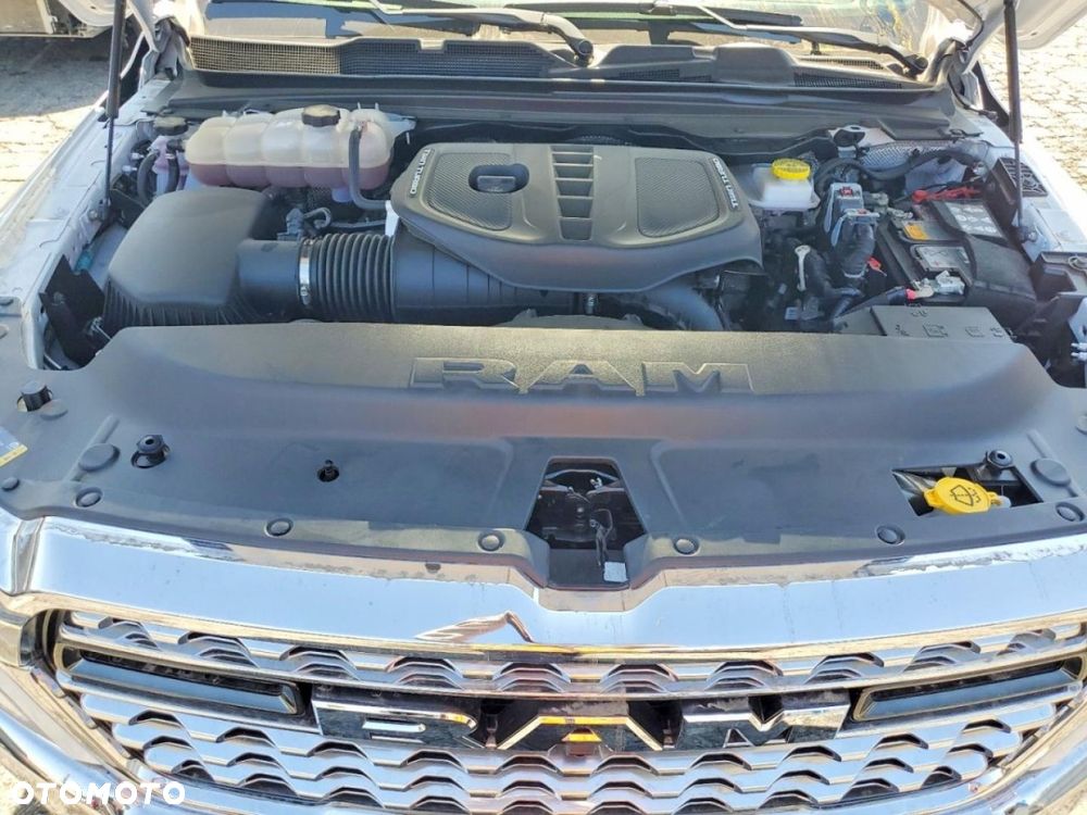 RAM 1500 - 11