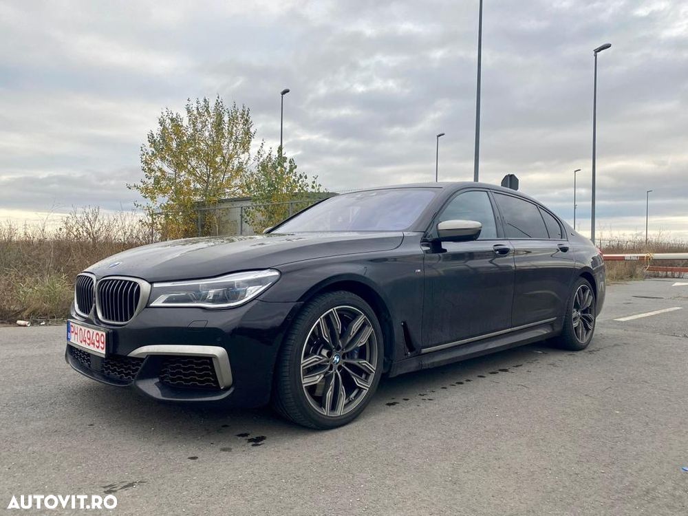 BMW M7 M760Li xDrive - 3