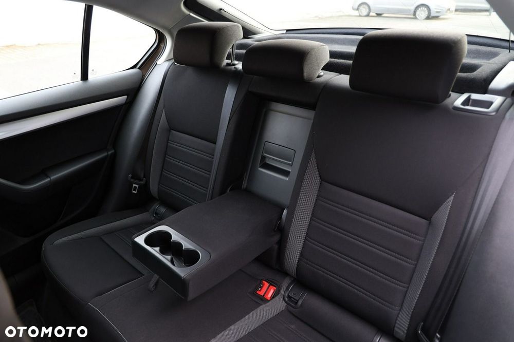 Skoda Octavia 1.0 TSI Ambition - 28