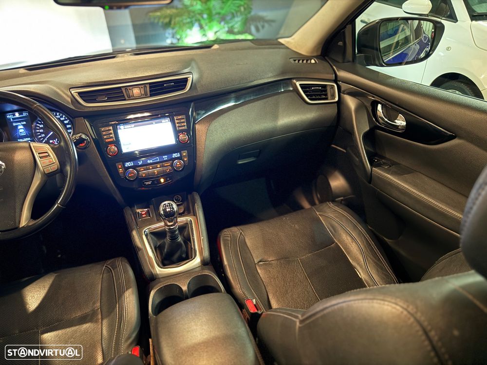 Nissan Qashqai 1.5 dCi TEKNA+ - 40