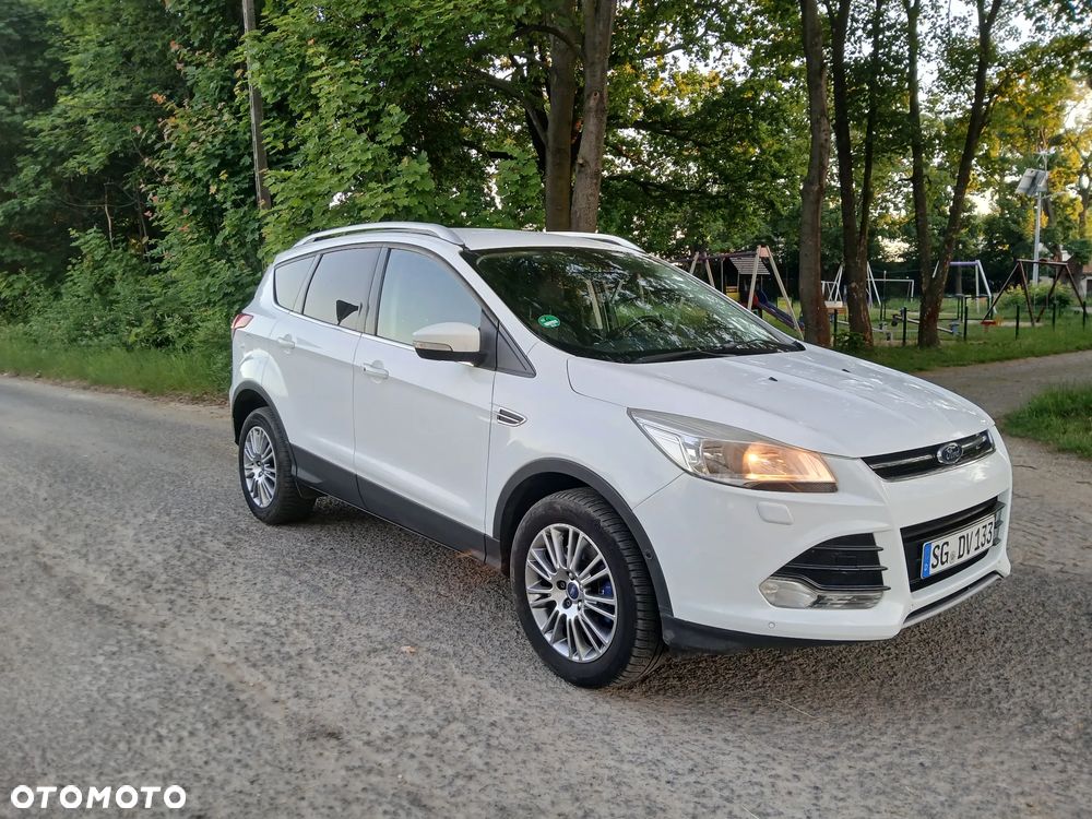 Ford Kuga 2.0 TDCi 4x4 Titanium - 17