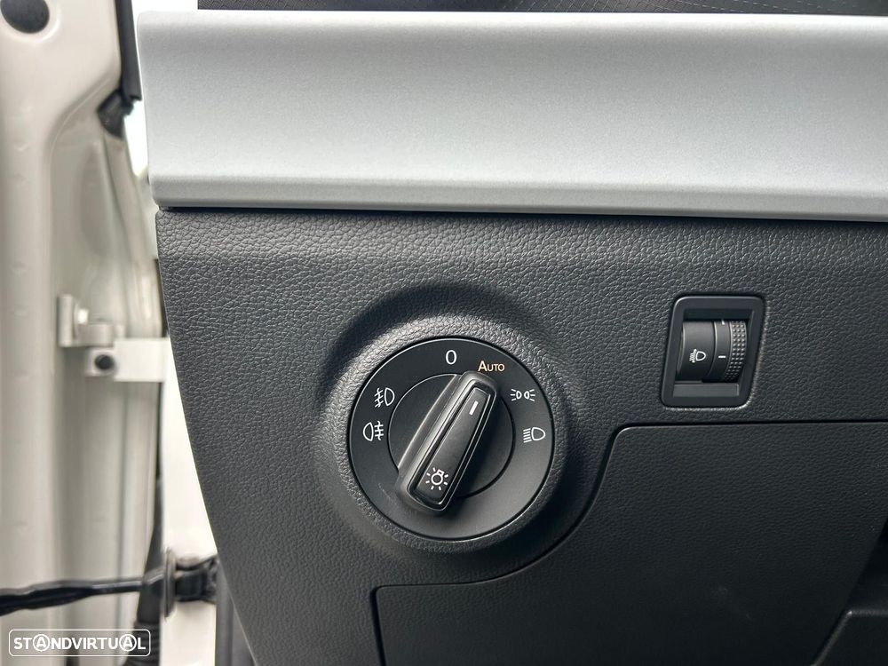 SEAT Arona 1.0 TSI Xcellence - 43