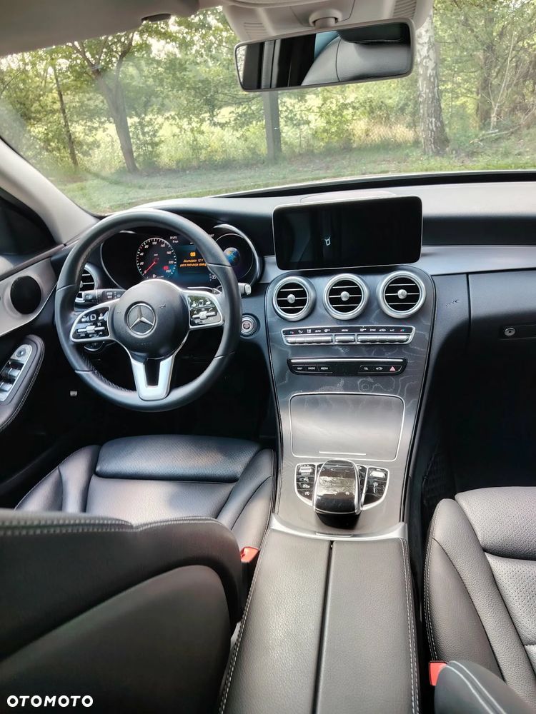 Mercedes-Benz Klasa C 200 d 9G-TRONIC Avantgarde - 8