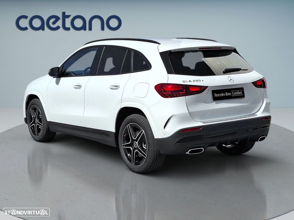 Mercedes-Benz GLA 250 e AMG Line - 6