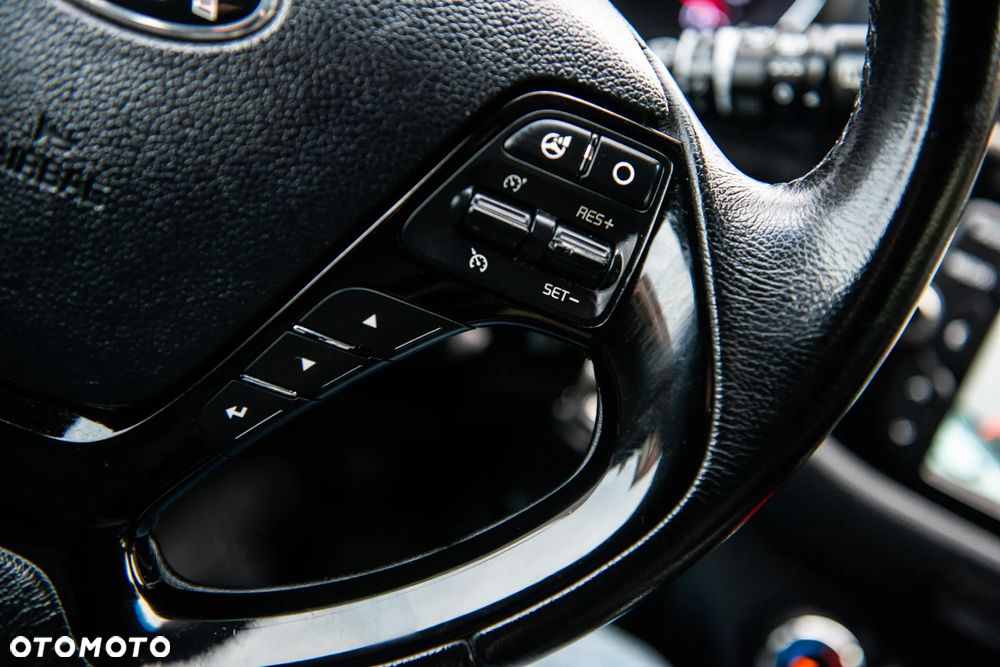 Kia Ceed 1.6 GDI Dream-Team Edition - 39